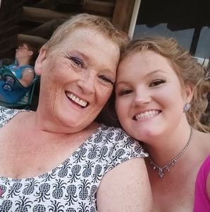 Meet your Posher, Bobbi jo